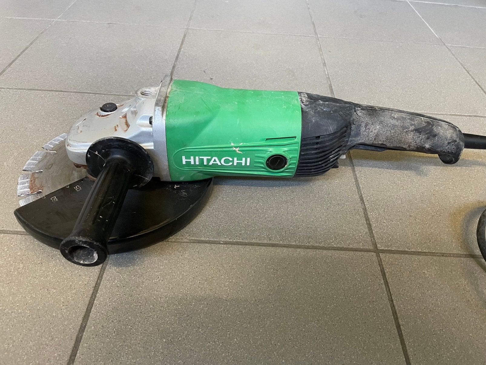 Slijpschijf Hitachi G23SS, Doe-het-zelf en Bouw, Ophalen, Gebruikt, 1000 watt of meer, Haakse handslijpmachine