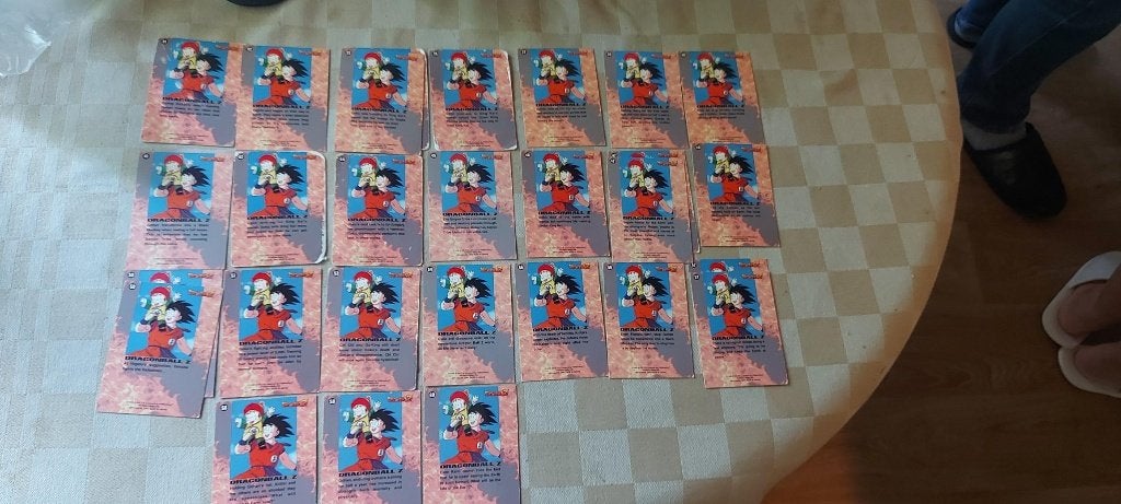 28 dragonball z kaarten saiyan saga origineel, Hobby en Vrije tijd, Ophalen of Verzenden, Zo goed als nieuw, Meerdere kaarten