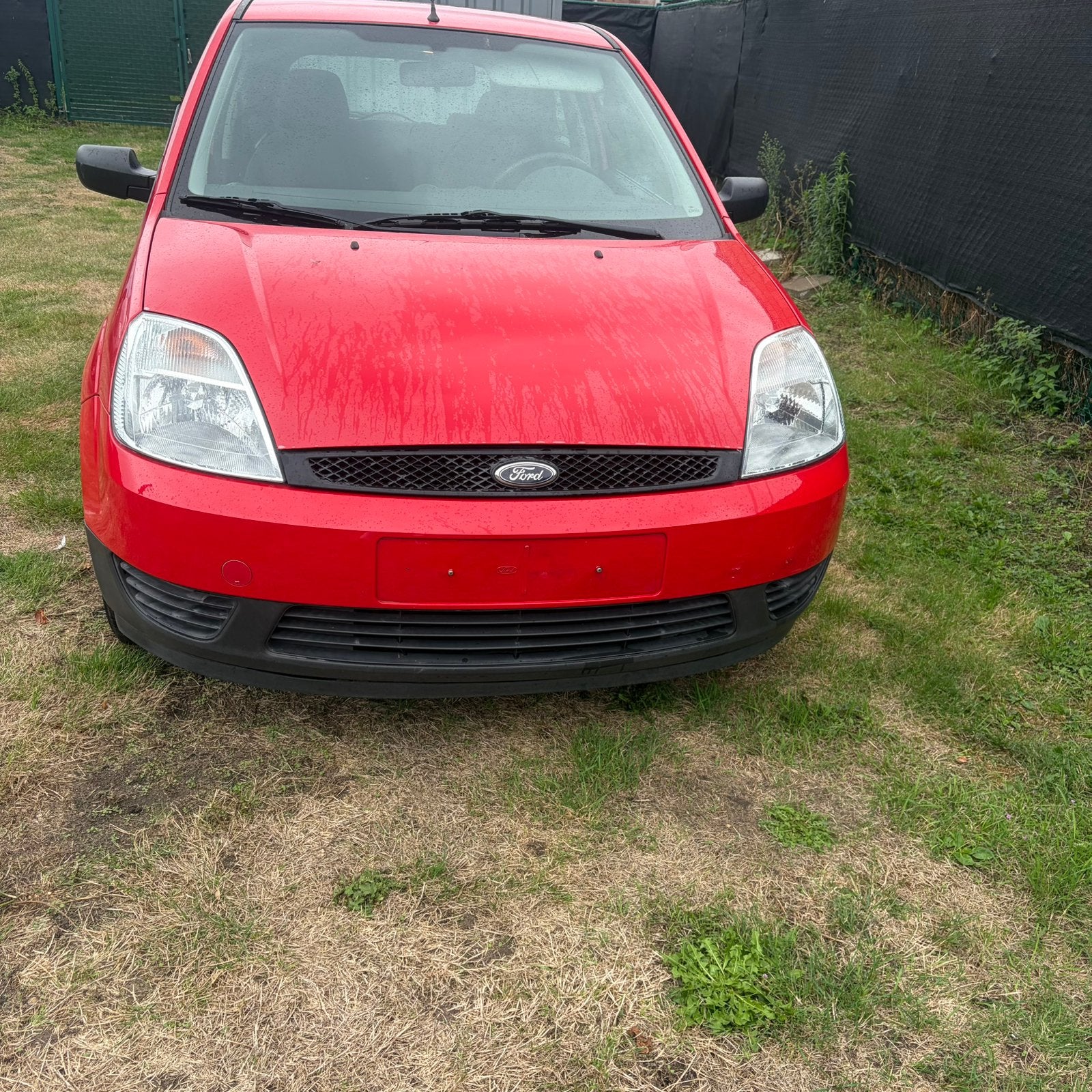 Ford fiesta benzine 1300cc, Auto's, Voorwielaandrijving, 1299 cc, Stof, Zwart