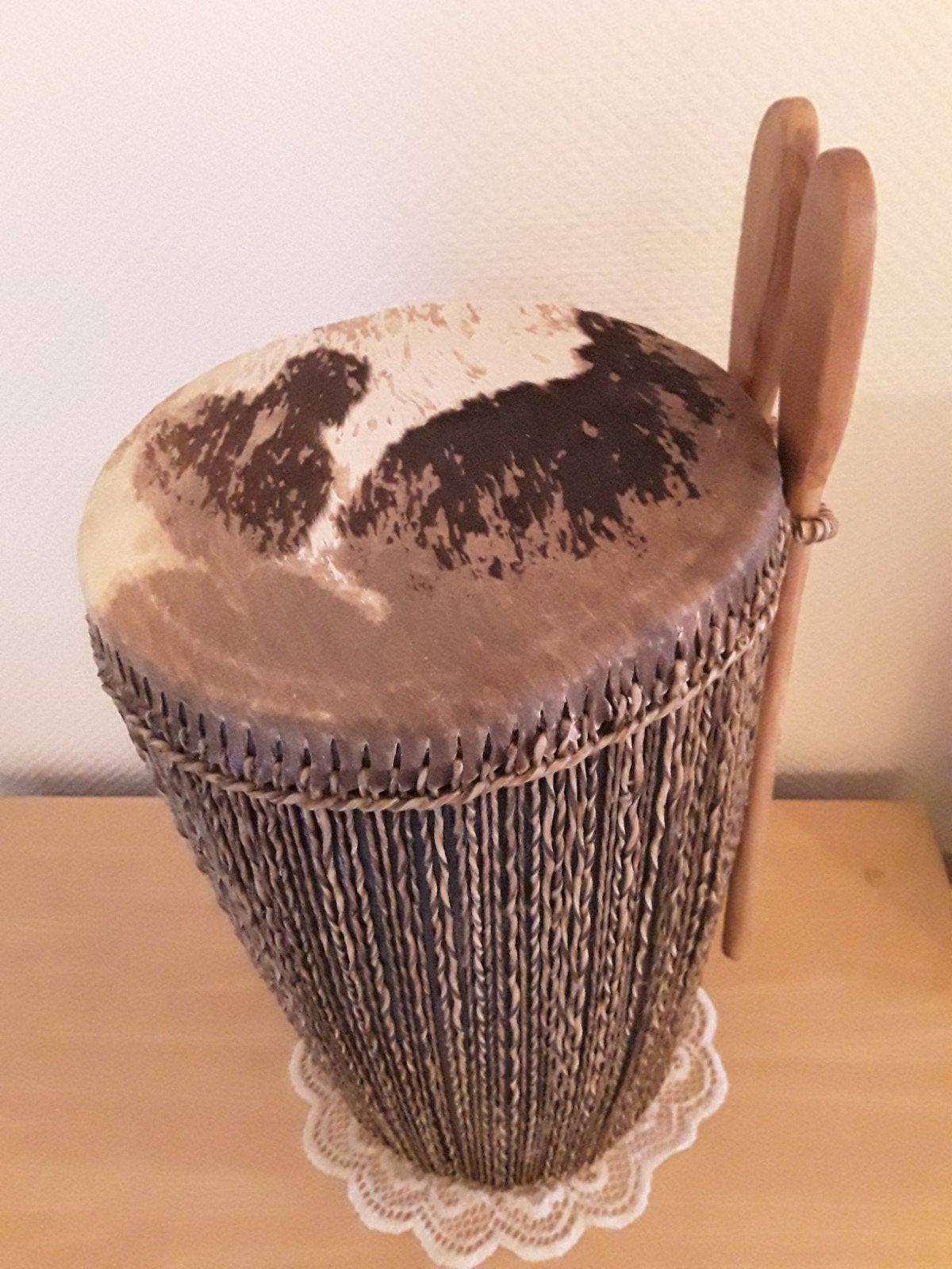 Afrikaanse drum., Ophalen