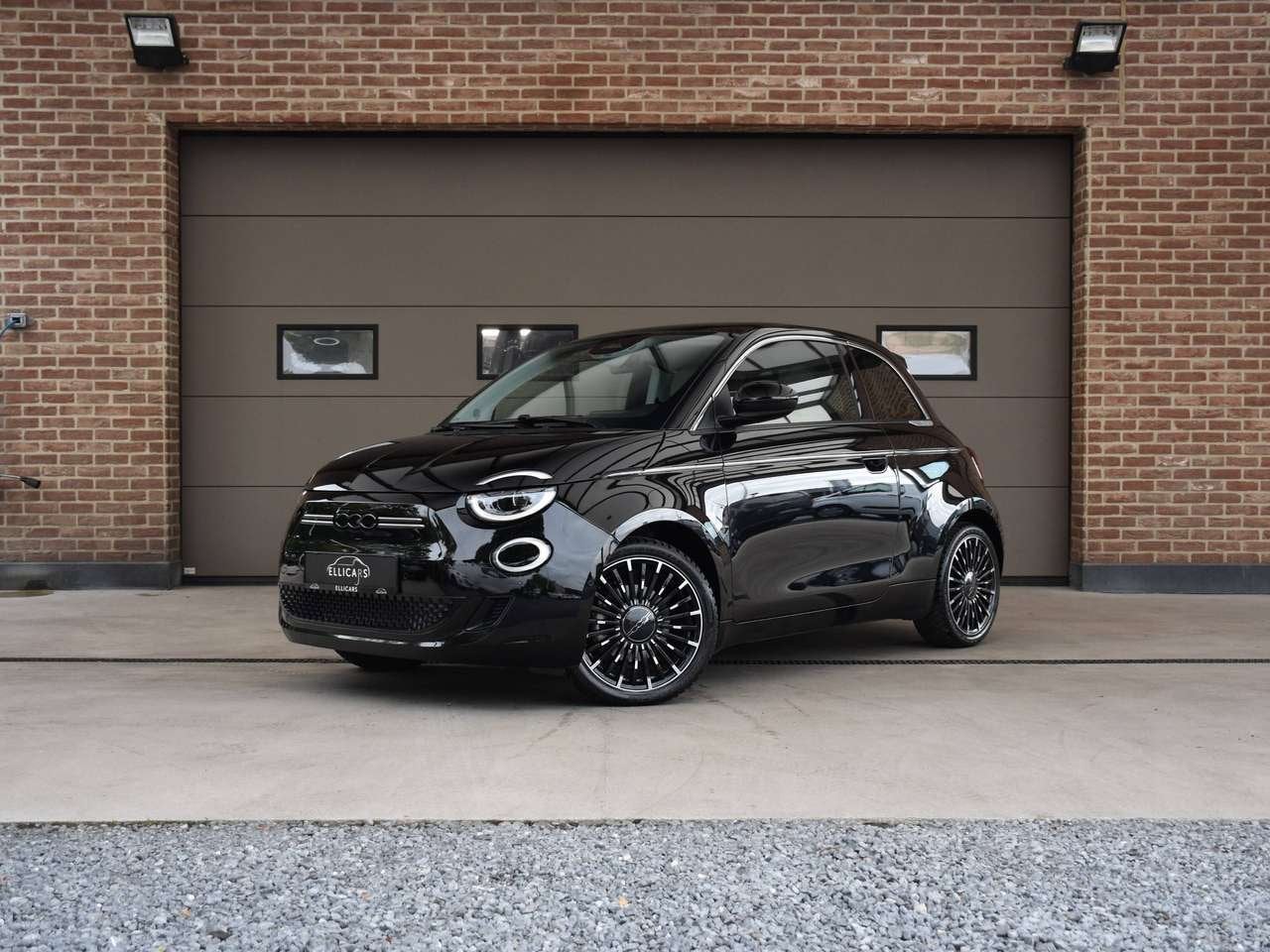 Fiat 500e 42 KWH SOH 94,51% / LA PRIMA / 3+1 / PANORAMISCH, Autos, 0 kg, 87 kW, 4 portes, 0 kg