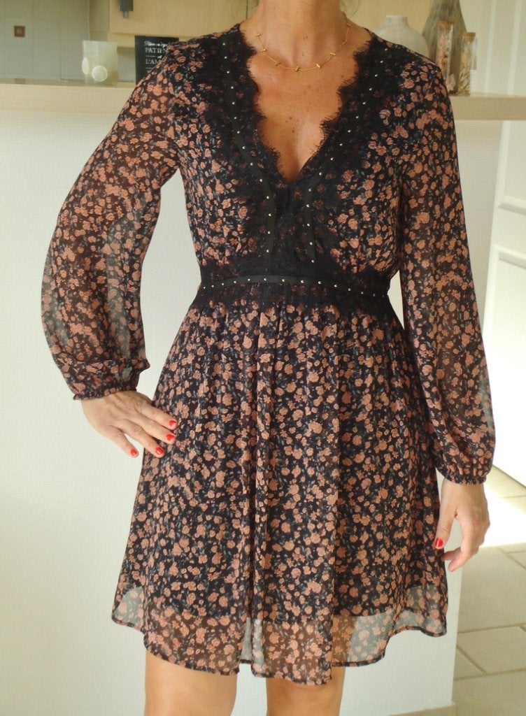 Robe en voile - col en V, Enlèvement ou Envoi, Comme neuf, Taille 34 (XS) ou plus petite