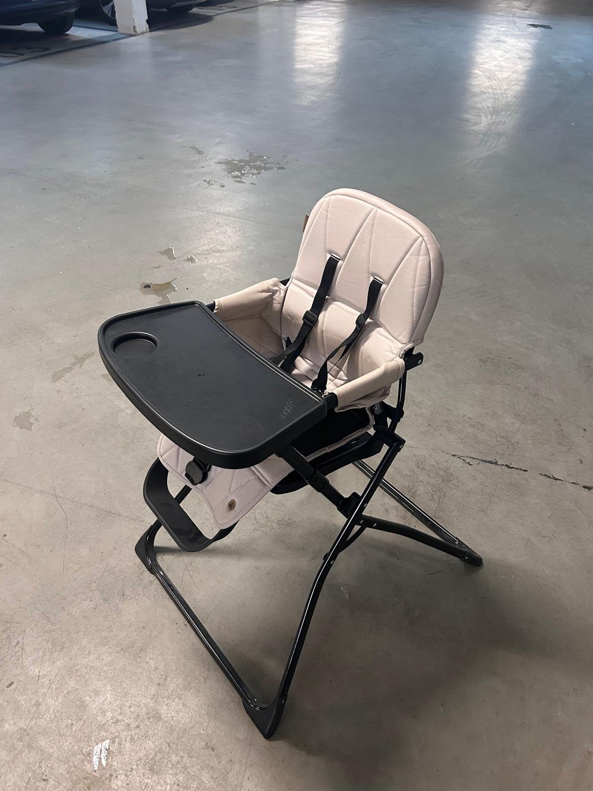 Chaise bébé pliable, Enlèvement, Utilisé