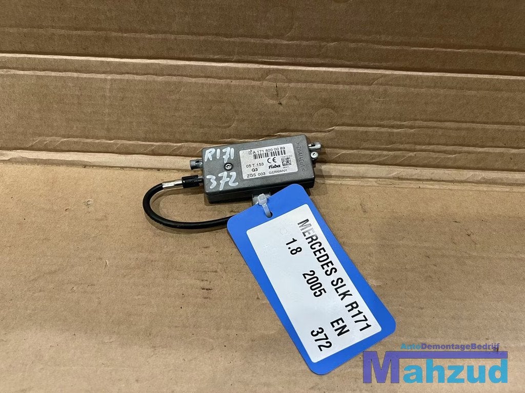 MERCEDES SLK R171 antenne versterker 2005-2011 A1718200089, Mercedes-Benz AG, Mercedes-Benz, Utilisé, Mercedesstrasse 120
70372  Stuttgart, DE