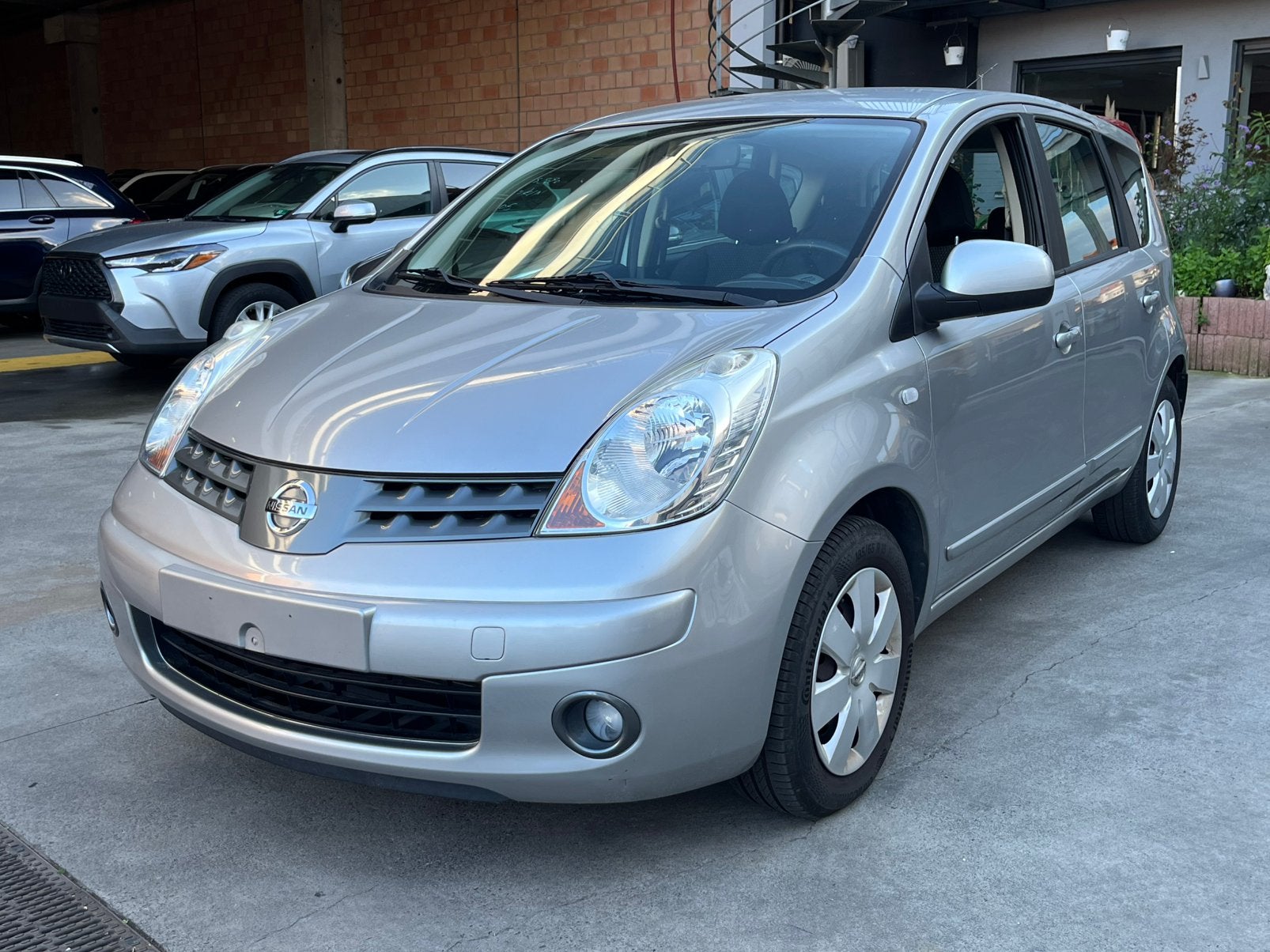 Nissan note 1.4 benzine bouwjaar 2008 68000 km!!, Auto's, 65 kW, Adaptieve lichten, Bedrijf, 5 deurs