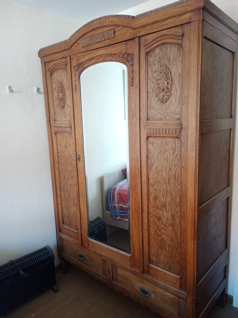 Garde robe antique 600€, Maison & Meubles, Antiek, 25 à 50 cm, 100 à 150 cm, Enlèvement