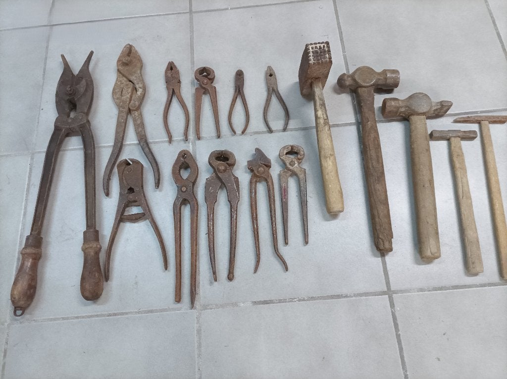 ANCIENS OUTILS A MAIN : 9 photos, Antiquités & Art, Enlèvement