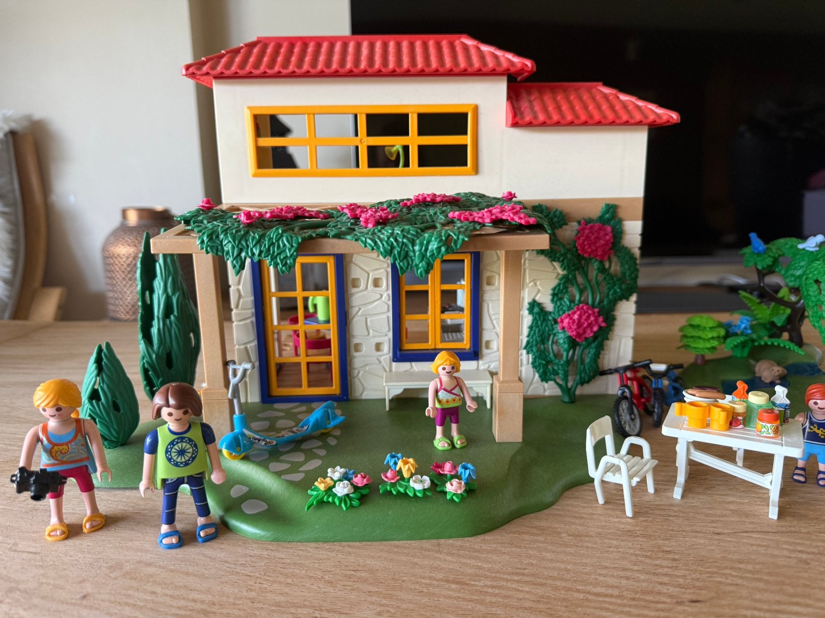 Playmobil vakantiehuis + mobilhome in perfecte staat, Kinderen en Baby's, Speelgoed | Playmobil, Ophalen, Zo goed als nieuw