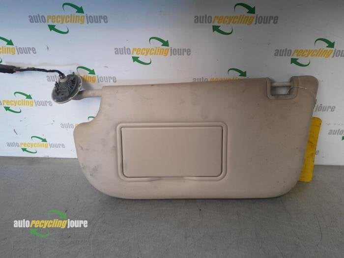 Pare-soleil d'un Ford Kuga, -, -, 3 mois de garantie, -