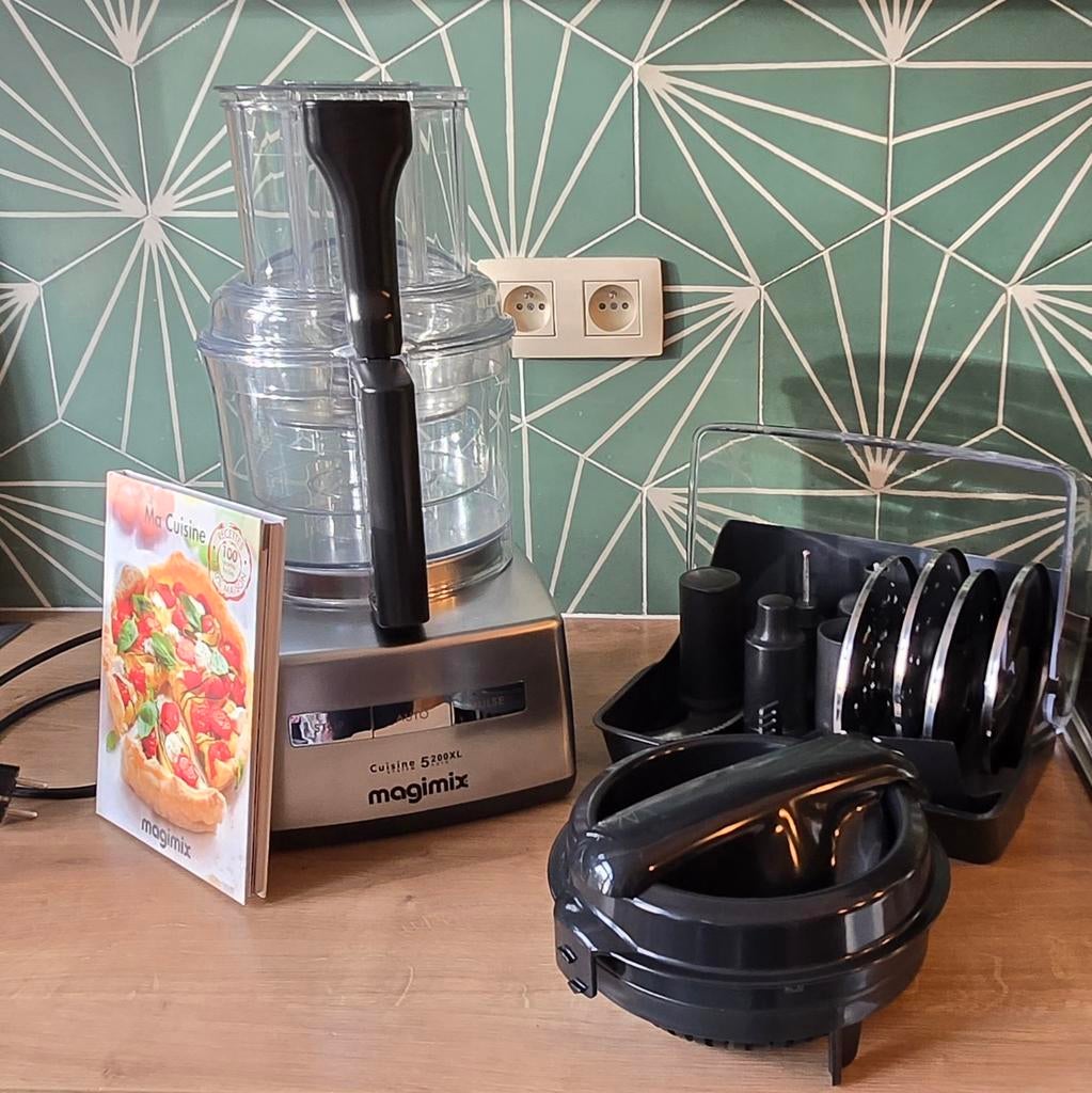 Magimix 5200 XL, Elektronische apparatuur
