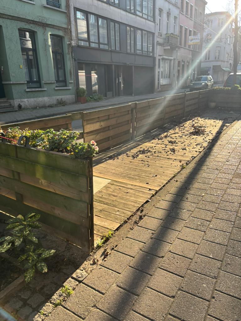 Horeca Terras 12m, Ophalen
