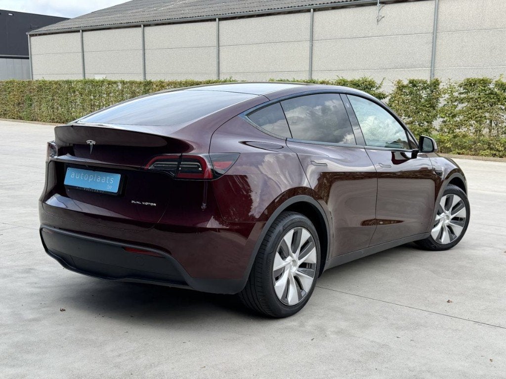 Tesla Model Y 2023 Long Range Dual Motor 39409km, Autos, Achat, Euro 6, Entreprise, Entretenue par le concessionnaire