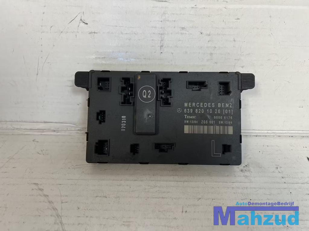 MERCEDES VITO W639 links deur module 6398201026 2003-2012, Gebruikt, Mercedes-Benz AG, Mercedes-Benz, Mercedesstrasse 120
70372  Stuttgart, DE