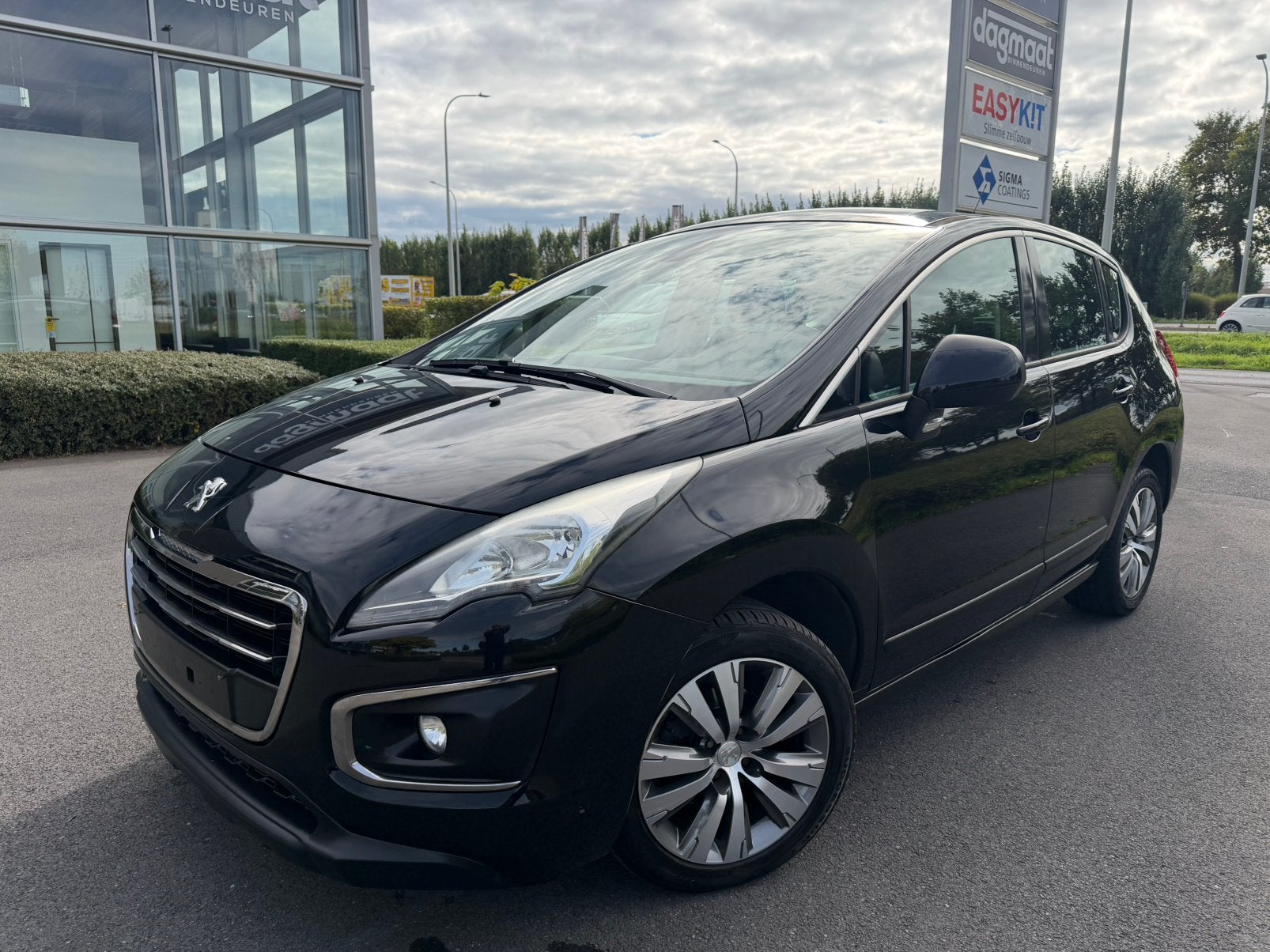 Peugeot 3008 allure 1.2 benzine, 2016, km 40.500, gekeurd, Auto's, Voorwielaandrijving, Stof, 1199 cc, Zwart