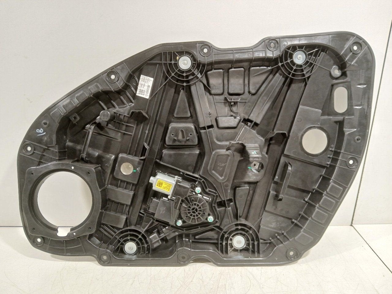 Raammechaniek elektrisch rechts voor Kia Optima, Onderdelen@venauto.nl, Van der Ven Autorecycling B.V., Ettenseweg 76, 4706 PB Roosendaal, The Netherlands