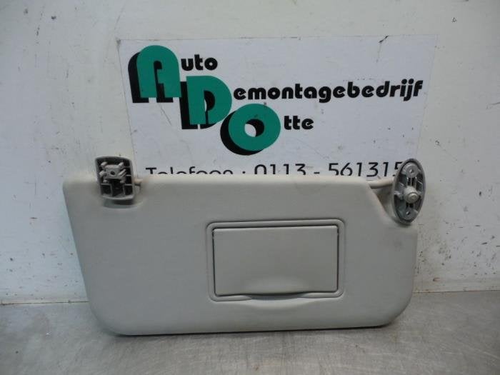 Zonneklep van een Ford Fiesta (Fiesta 02-), Gebruikt, -, -, Ophalen of Verzenden