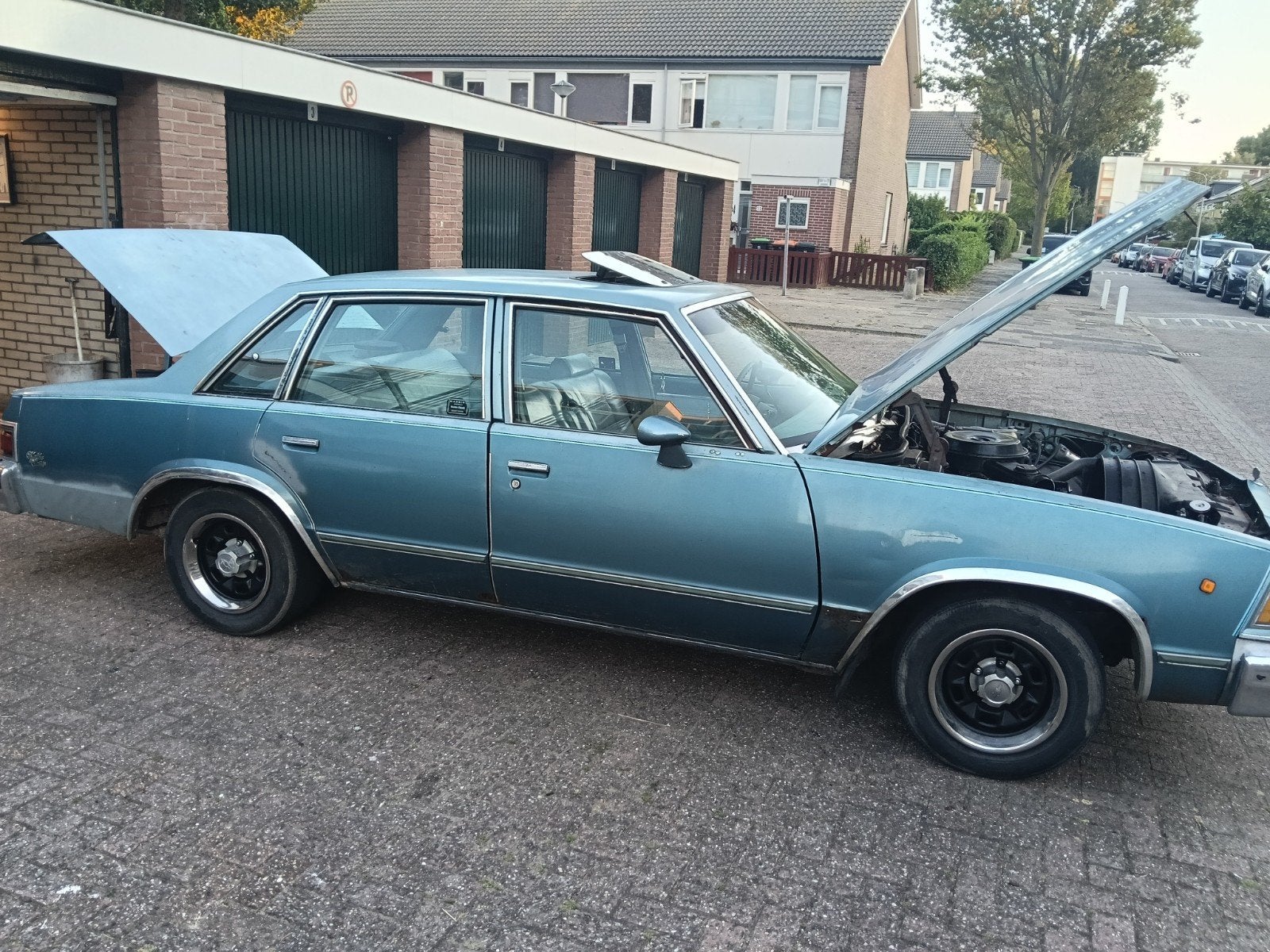 Chevrolet Malibu 3.3 Classic AUT 1980 Blauw, Auto's, Blauw, 1478 kg, Berline, Particulier
