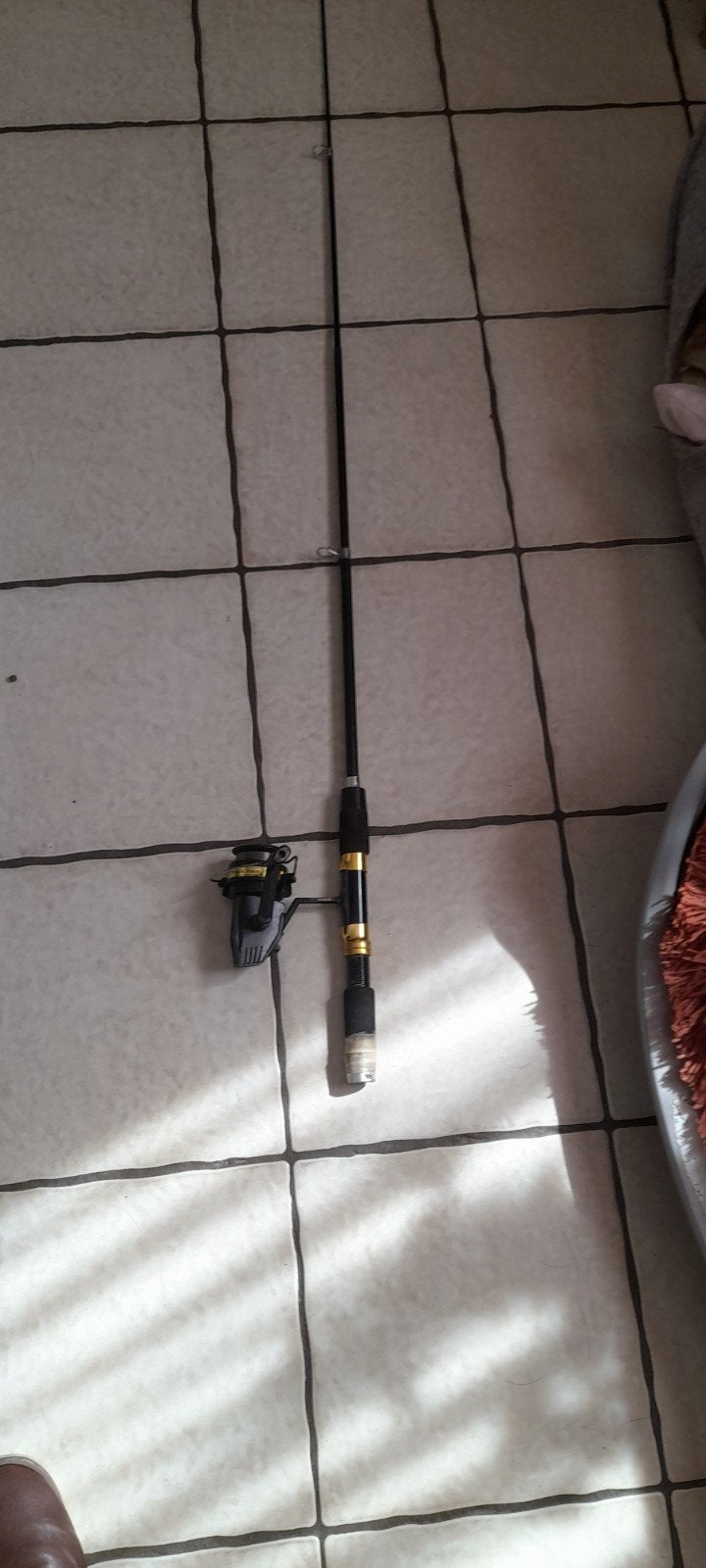 canne au lancer 140cm, Enlèvement, Utilisé, Canne à lancer