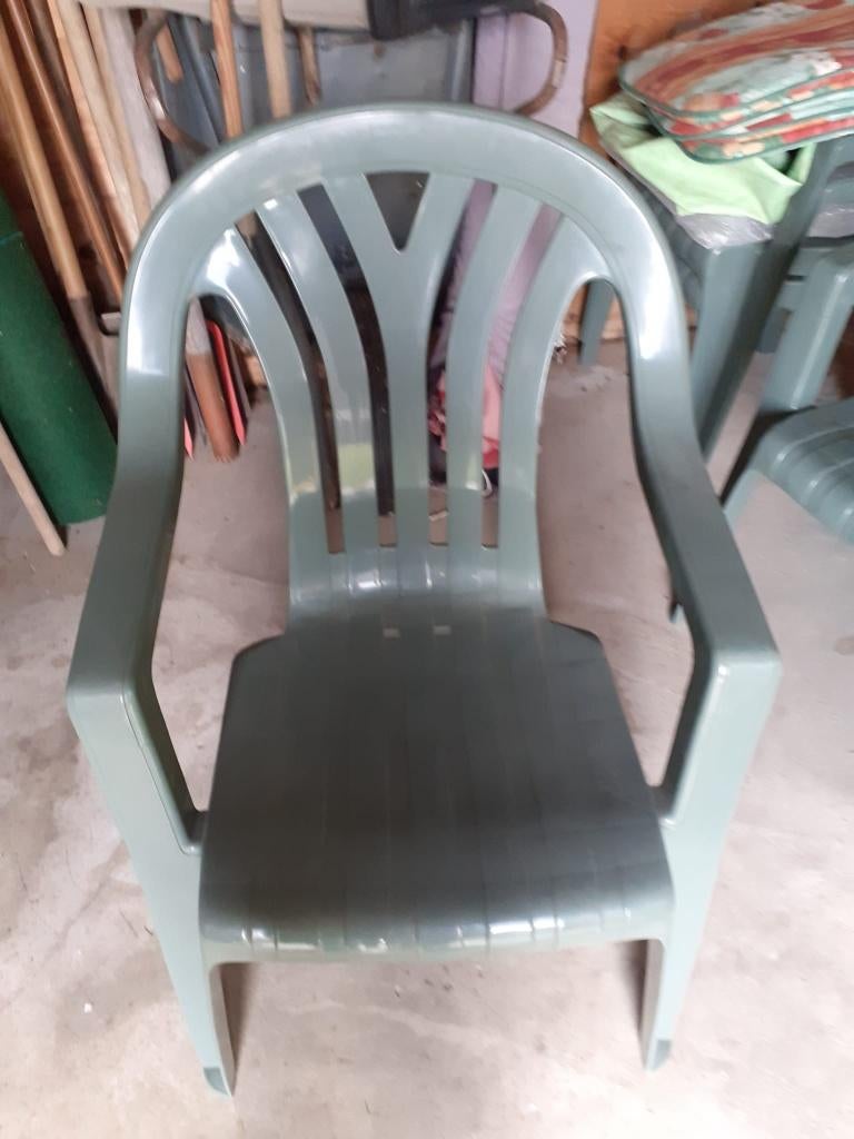 4 tuinstoelen, Ophalen, Gebruikt, Kunststof