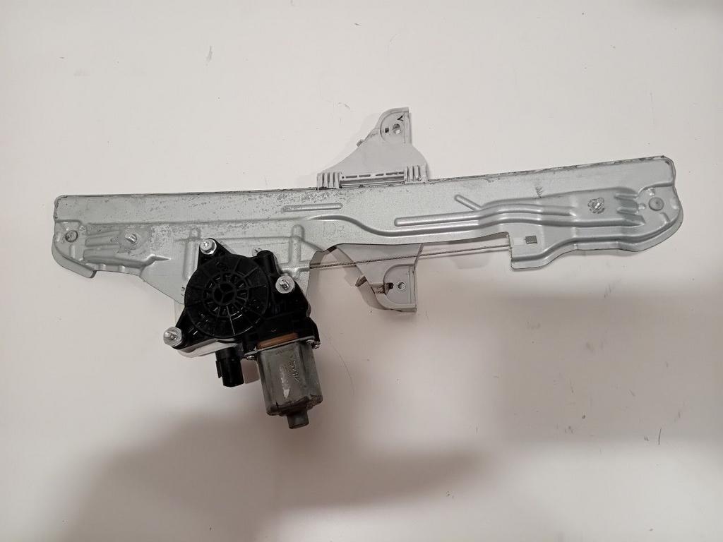 Raammechaniek elektrisch rechts voor Hyundai Kona, Onderdelen@venauto.nl, Van der Ven Autorecycling B.V., Gebruikt, Ettenseweg 76, 4706 PB Roosendaal, The Netherlands