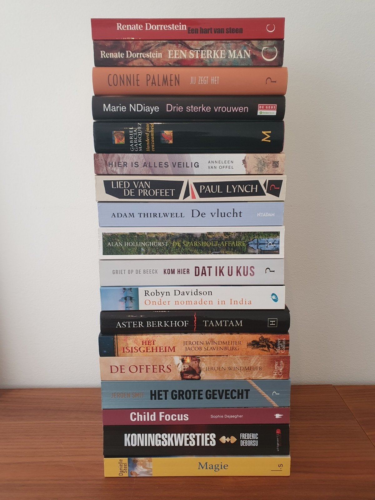 Boekentoren varia: 18 stuks + 10 boekenweekgeschenken, Ophalen of Verzenden