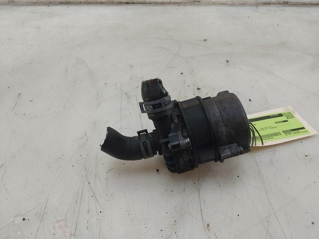 EXTRA EAU POMPE Volkswagen Passat (3G2) (|7P0965567|), Dhr. J. Ham, Volkswagen, Administratie@autoham.nl, Utilisé