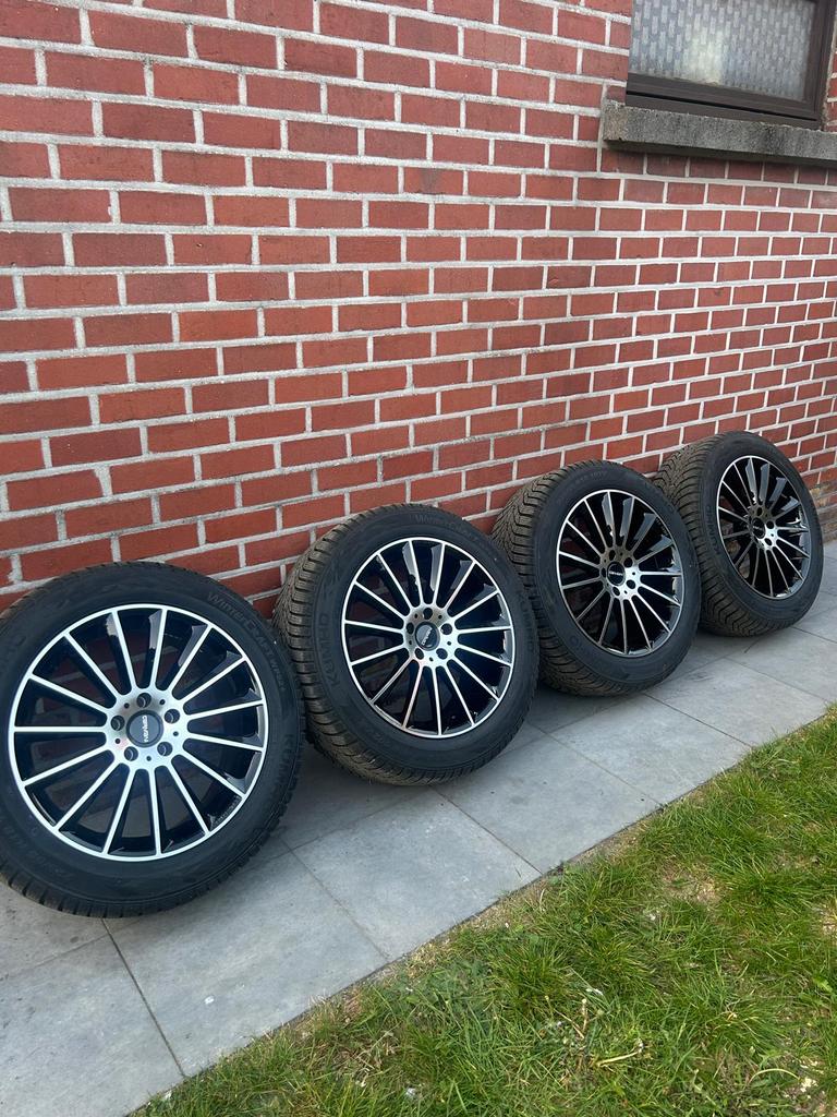 Pneus Mercedes Classe E avec jantes, Enlèvement ou Envoi, Pneus hiver, Pneu(s)