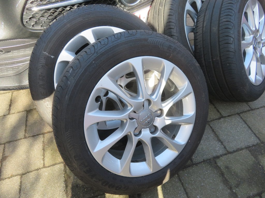 16" Audi velgen - 195-55-16, Pneus et Jantes, 16 pouces, Pneus été, Enlèvement