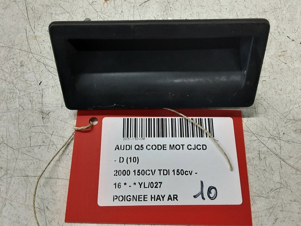 POIGNEE COFFRE / HAYON ARRIERE Audi Q5 (8RB) (5N0827566T), Auto-Union-Straße  1,
85057  Ingolstadt, DE, Info@audi.de, Audi, Utilisé