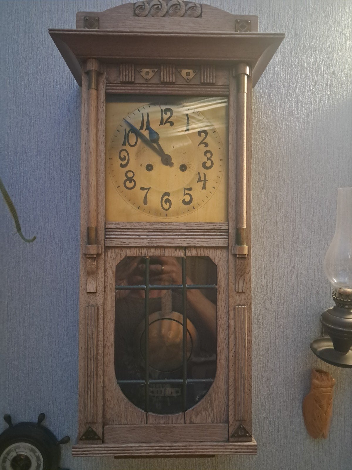 Antieke eiken wandklok., Ophalen