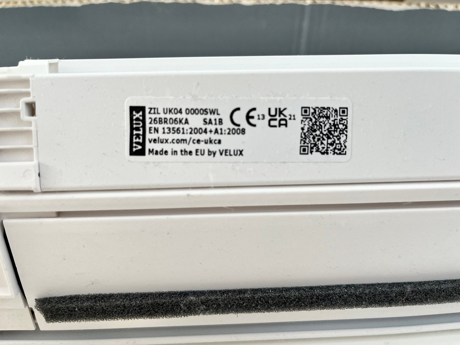 Velux muggengaas ZIL UK04 0000SWL, Doe-het-zelf en Bouw, Ophalen, Kunststof, 120 cm of meer, Overige typen