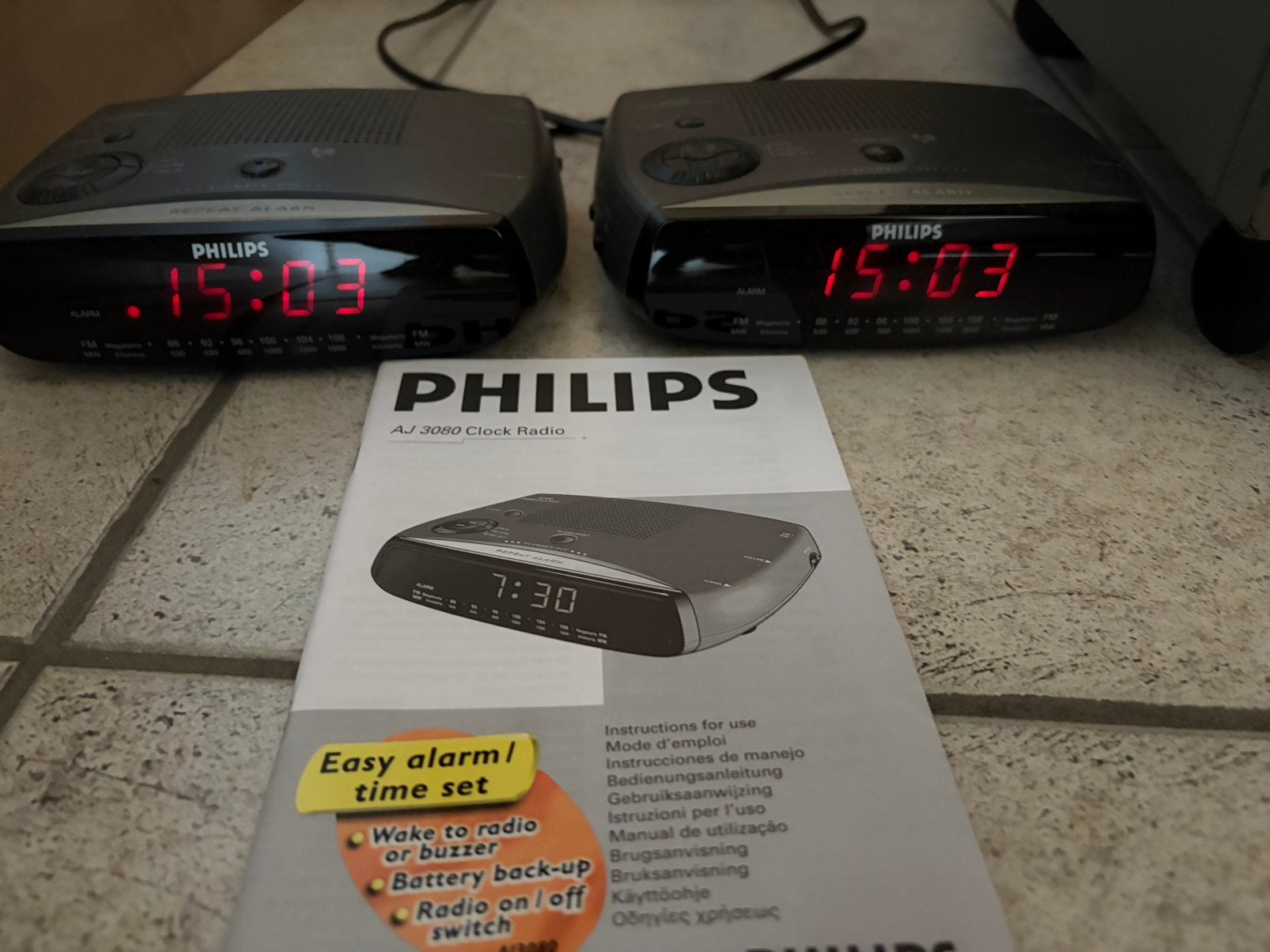 Set van 2x Philips AJ3080 Wekkerradio / Klokradio, Ophalen of Verzenden, Gebruikt