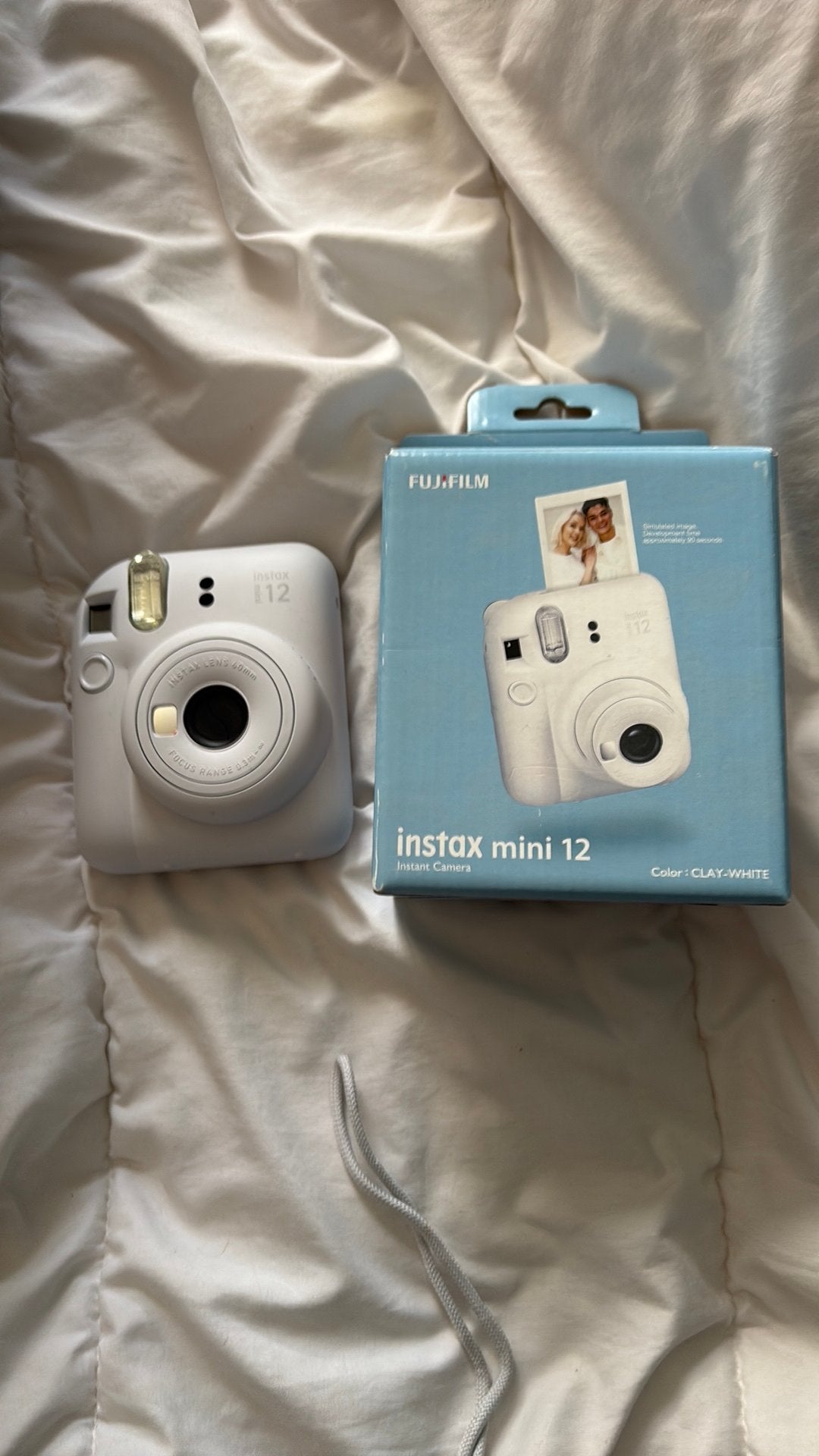 Instax mini 12 neuf juste été déballé de sa boite, Audio, Tv en Foto, Fotocamera's Analoog, Ophalen, Zo goed als nieuw
