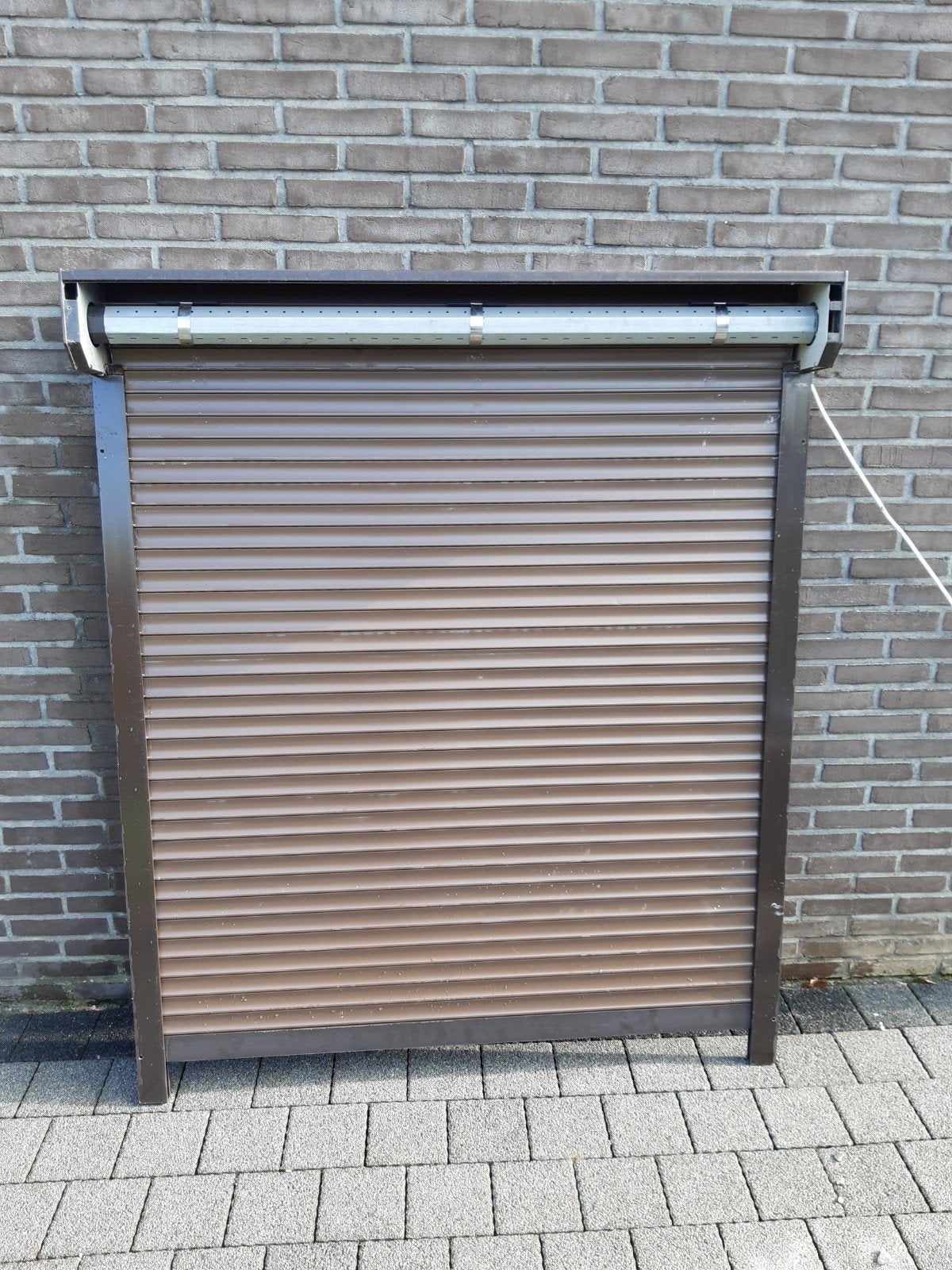 rolluiken, Ophalen, Gebruikt, 100 tot 150 cm, Bruin
