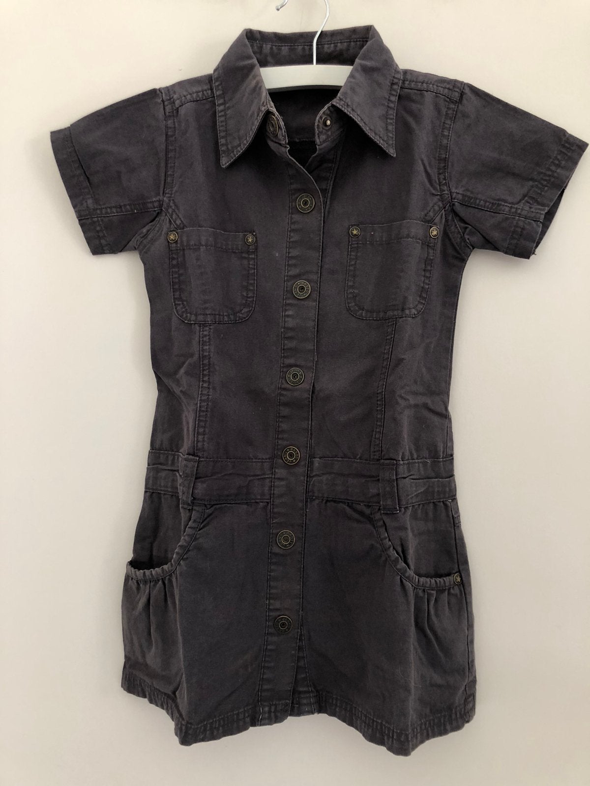 jurkje met knopen en korte mouwen 122 128, Kinderen en Baby's, Kinderkleding | Maat 122, Ophalen of Verzenden, Gebruikt, Meisje