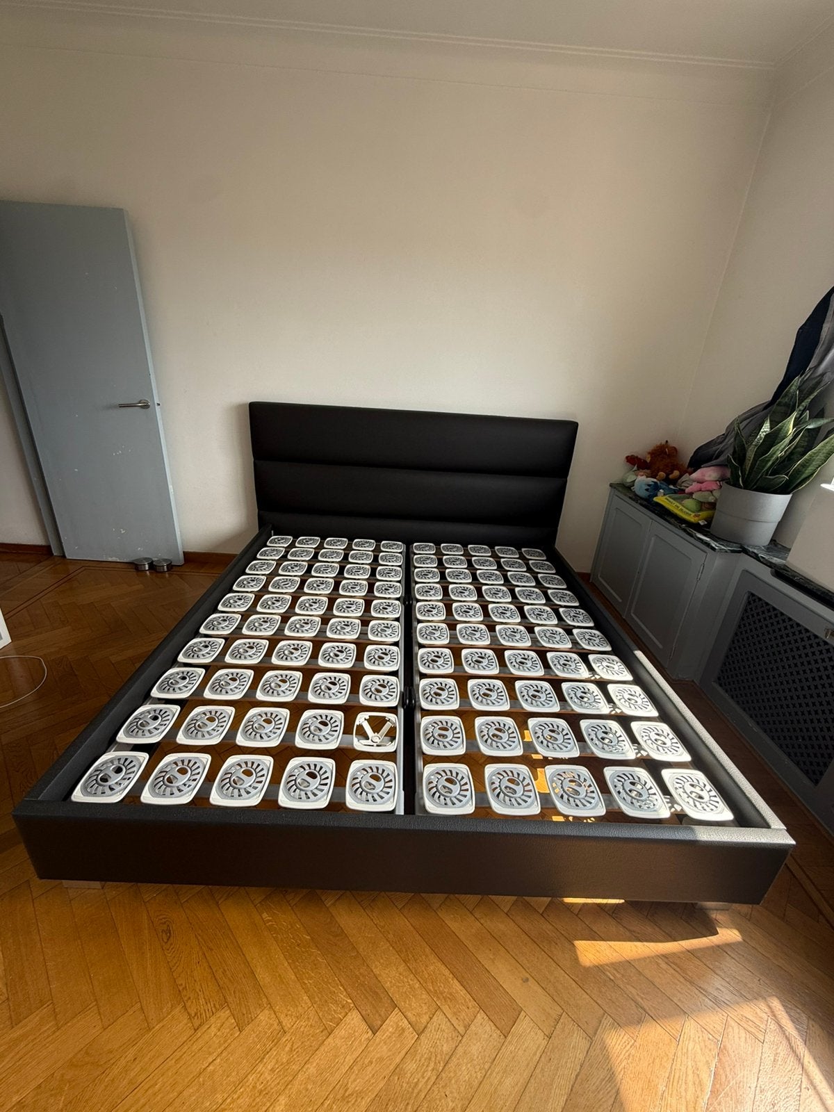 Tempur bedframe 180x200, Huis en Inrichting, Ophalen, Gebruikt, Bruin, Tweepersoons