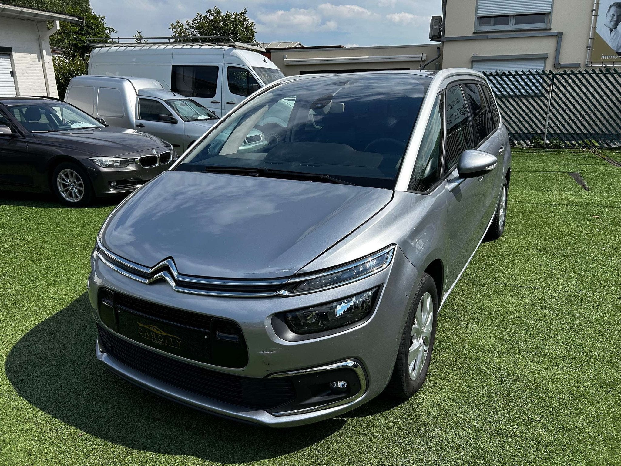 Citroën C4 Spacetourer C4 Spacetourer 1.5 BlueHDi Business, Argent ou Gris, Euro 6, Entreprise, 7 places