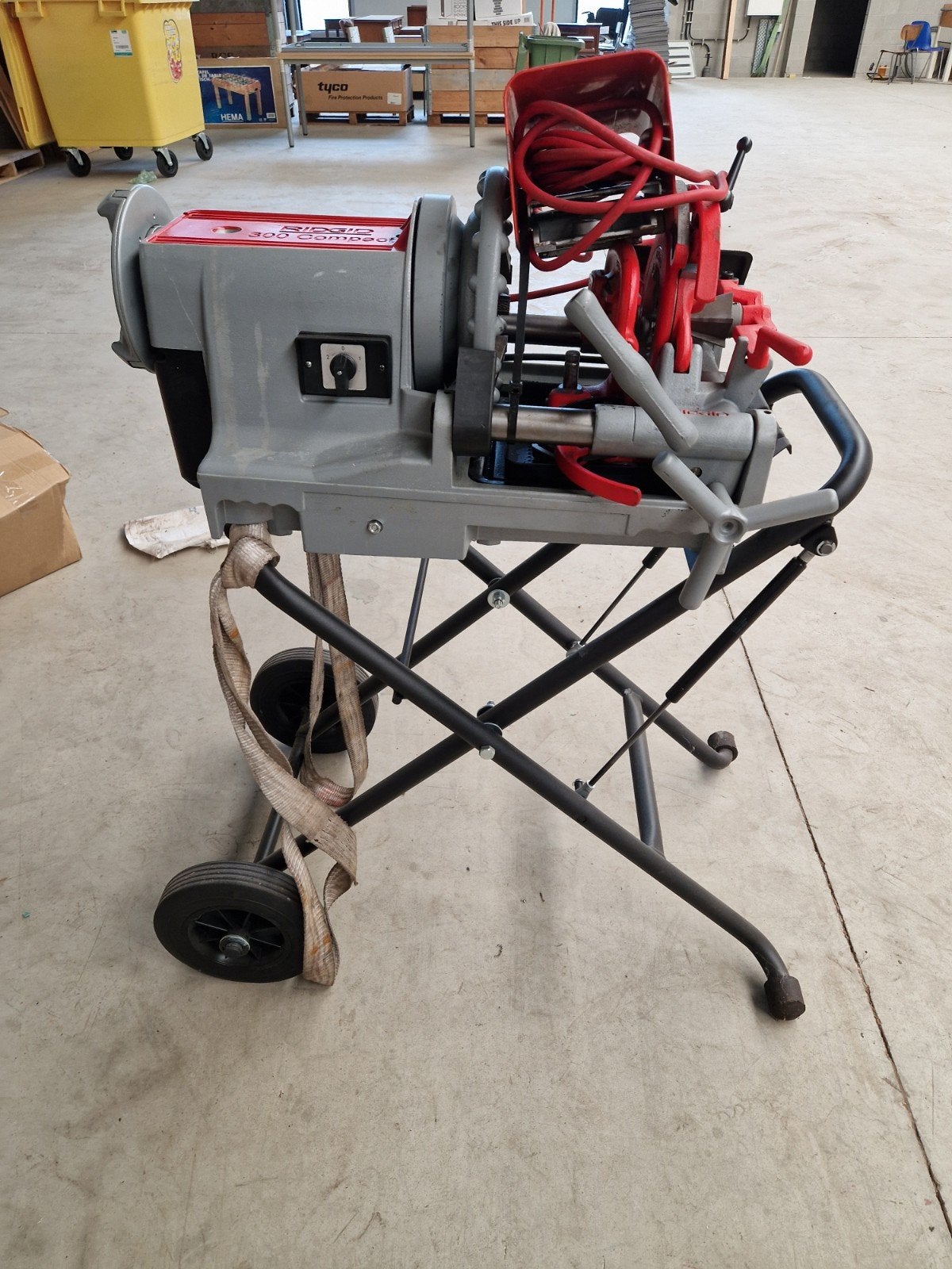 Ridgid draadsnijmachine 300 compact, Enlèvement, Comme neuf