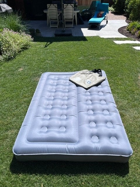 Human Comfort Luchtbed Nibas (145 x 195 cm - 20 cm dik), Ophalen, Zo goed als nieuw, 2-persoons