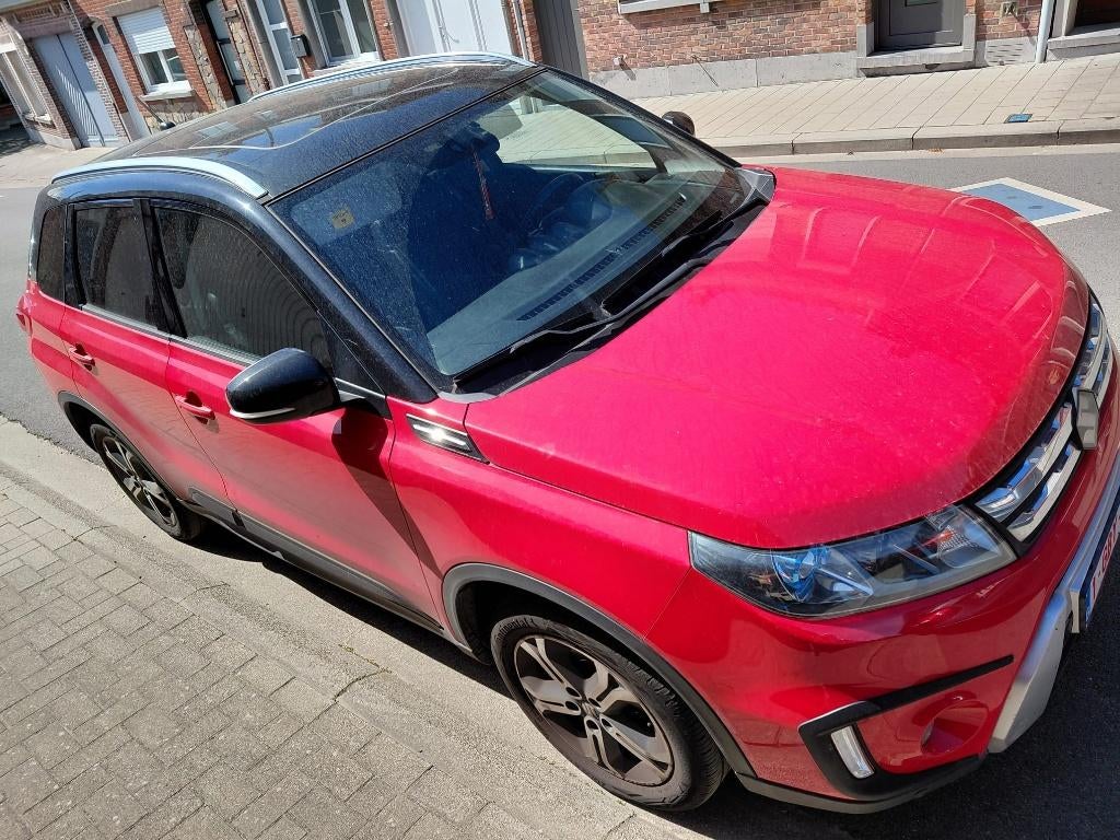 suzuki vitara 4x4 automatiek, Rouge, Cuir et Alcantara, Achat, 1586 cm³