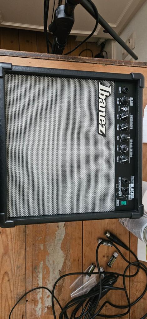 Te koop: Ibanez Tone Blaster 25 gitaarversterker, Muziek en Instrumenten, Ophalen of Verzenden