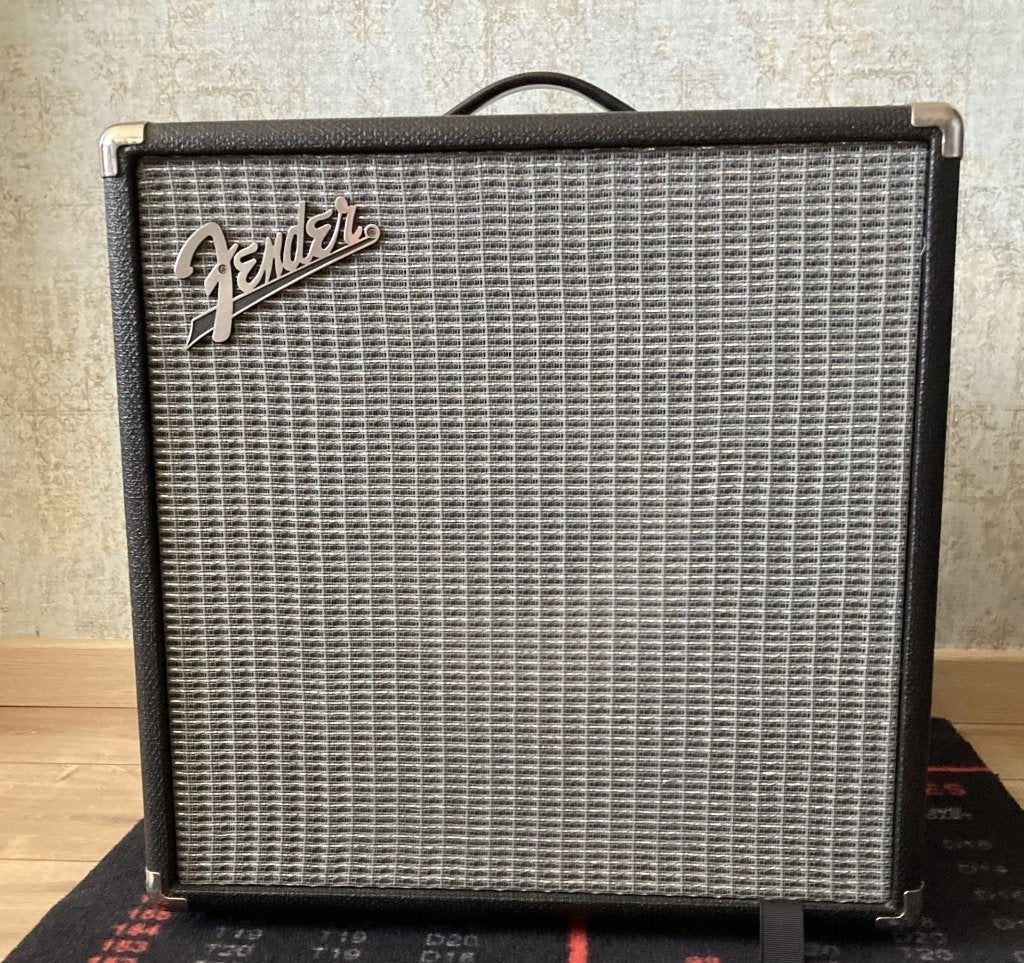 Fender Rumble 40 basversterker – uitstekende staat, Musique & Instruments, Amplis | Basse & Guitare, Enlèvement, Comme neuf, Guitare basse