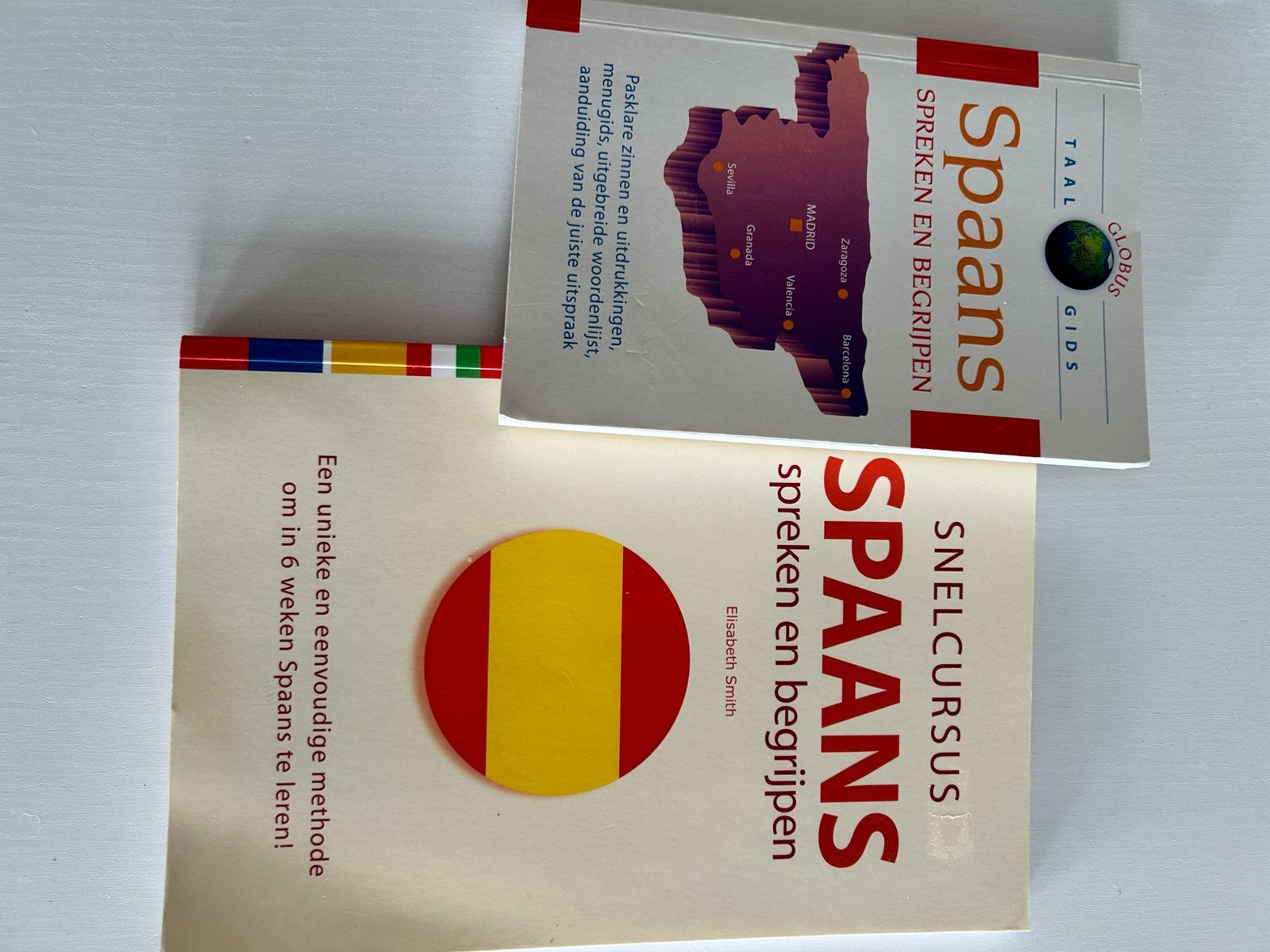 2 leerboeken spaans, Ophalen, Zo goed als nieuw