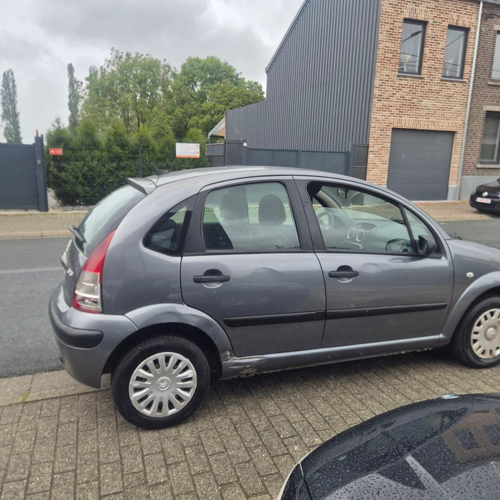 Citroen c3 1.4 HDI diesel 2009.  270000 km euro 4, Auto's, Voorwielaandrijving, Stof, 4 cilinders, Particulier