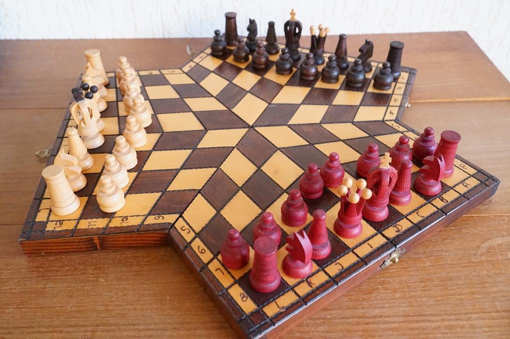 vintage 3 speler schaakset, Hobby en Vrije tijd, Gezelschapsspellen | Bordspellen, Een of twee spelers, Ophalen of Verzenden, Gebruikt