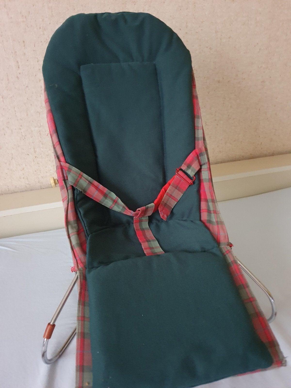 Babywippertje (vintage), Ophalen