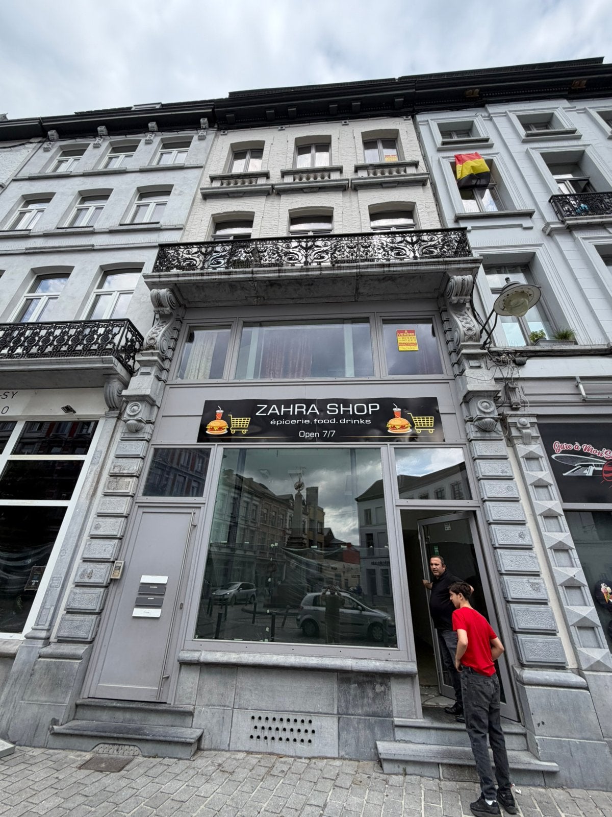 COMMERCE À LOUER MONS, 50 m², Location, Espace commercial