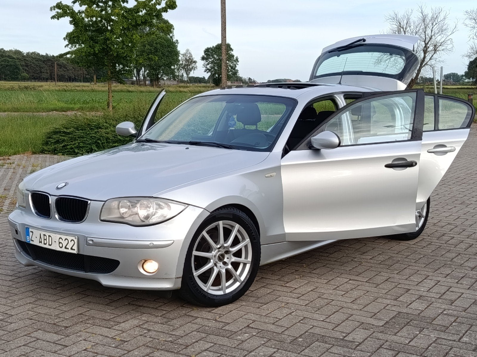 BMW 1 Serie/ Sport hachtback/ 1.6/ Open dack/ Navi, Auto's, BMW, Bedrijf, Te koop, ABS, Airbags, Airconditioning, Android Auto
