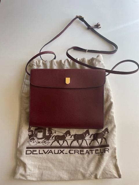 DELVAUX VINTAGE CROSSBODY/ SCHOUDERTAS BORDEAUX, Ophalen, Zo goed als nieuw, Leer