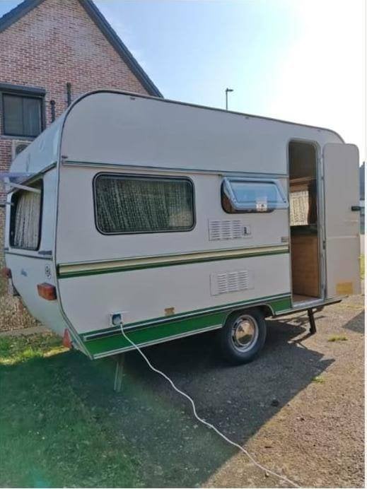 Caravane Eriba Taïga 380, Caravans en Kamperen, Caravans, Koelkast, Tot en met 3, Particulier, Eriba